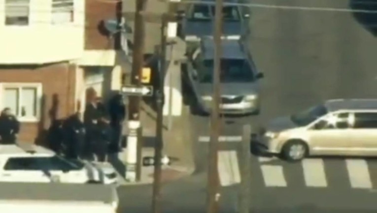 Pucnjava u Philadelphiji, policija na mjestu događaja. Nema izvješća o žrtvama